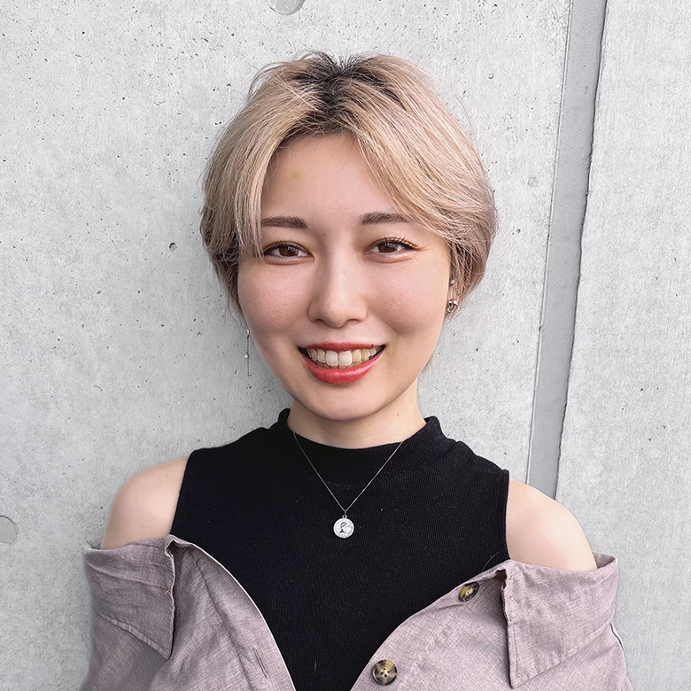 Okada Ayaka 岡田 彩華